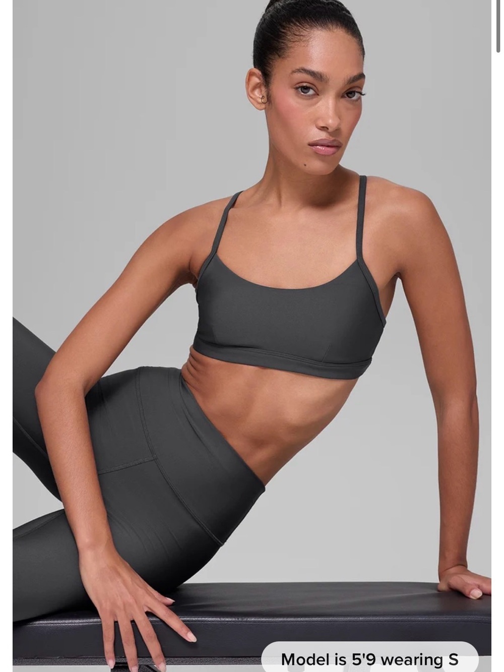 Alo set - 7/8 High-Waist Airlift Legging & Intrigue Bra (Anthracite, Small)